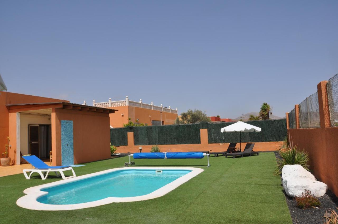 Eco Villa White Suite With Climatized Pool Caleta De Fuste Exterior foto